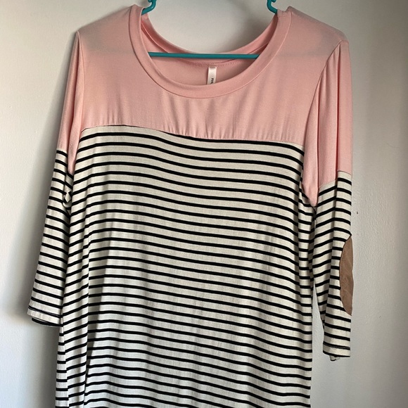 Magic Fit Tops - 3/4 sleeve stripped and floral tops